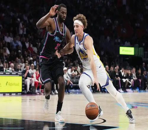 現(xiàn)在NBA東強西弱，東部群魔亂舞，西部不進則退，勇士是西部底線