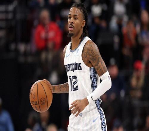 扎克洛質(zhì)疑賈莫蘭特轉(zhuǎn)會(huì)熱火的假交易傳聞，并質(zhì)問(wèn)你在抽什么