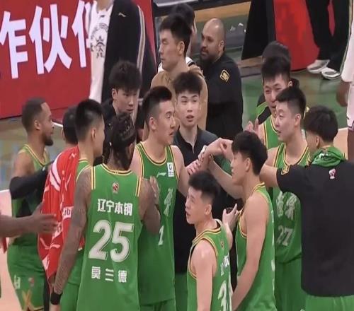 CBA最新排名，廣東隊6連勝太無(wú)敵，遼籃恥辱輸球楊鳴被喊下課