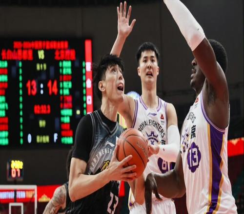 吉林男籃又贏球了！一眾二流球員爆發(fā)大能量，同菜鳥(niǎo)教練雙向奔赴