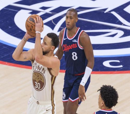 庫(kù)里6犯科爾被驅(qū)逐！快船1分險(xiǎn)勝勇士，誰(shuí)是贏球功臣數(shù)據(jù)不說(shuō)謊