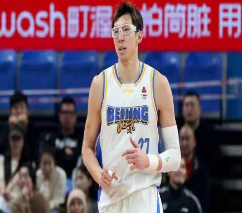 CBA第11輪寧波町渥主場惜敗北京北汽周琦18分助球隊(duì)險(xiǎn)勝