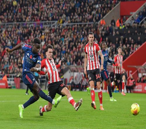 TA：阿森納有兩周的時(shí)間休整，國際比賽間歇來得正是時(shí)候