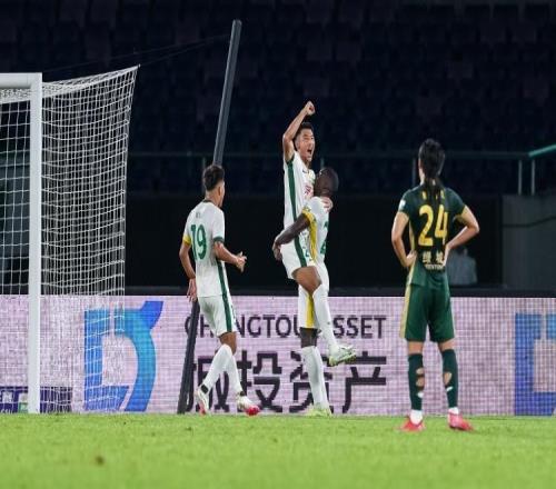 國安43戰(zhàn)勝浙江隊(duì)，贏得球隊(duì)歷史上各項(xiàng)賽事第500勝