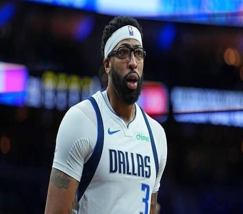 依然充滿心氣，記者：濃眉當(dāng)前目標(biāo)是尋求頂薪提前續(xù)約