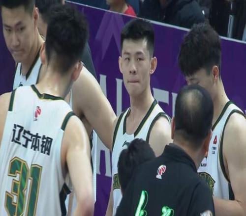 天差地別！媒體曝光遼籃主場(chǎng)上座率大幅度下滑球迷很現(xiàn)實(shí)