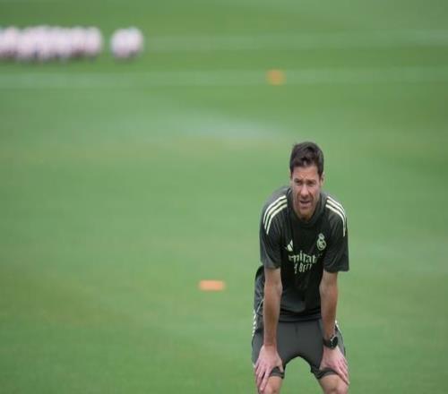 皇馬官宣哈維阿隆索下課，少帥擺不平豪門更衣室