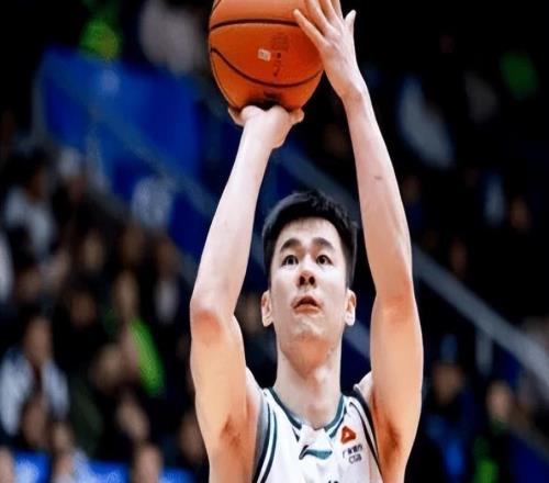 郭昊文又殺瘋！轟21+6助送劈扣，末節(jié)腰部不適下場(chǎng)，同曦沒他不行