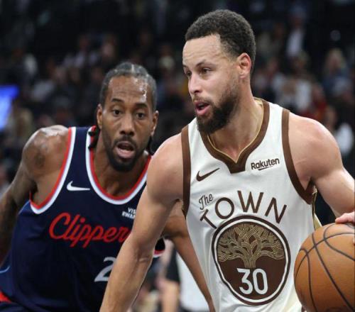 小卡24+12，快船險(xiǎn)勝勇士！庫里27+6，巴特勒失絕殺！科爾被驅(qū)逐