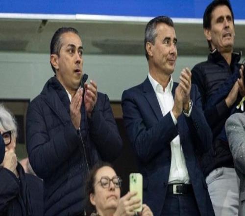 被切爾西挖主帥，白堡主席威脅辭職