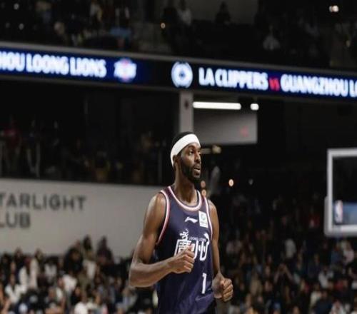 官方歡迎JustinHoliday加入廣州龍獅！