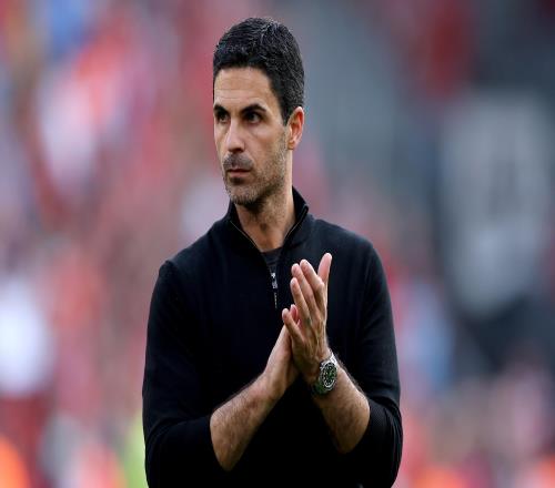 一日英超動(dòng)向：曼市雙雄激烈爭(zhēng)搶塞梅尼奧，阿森納點(diǎn)射晉級(jí)下輪