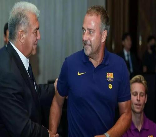 每體：已有不少后衛(wèi)自薦租借巴薩，但巴薩覺得他們實(shí)力不夠