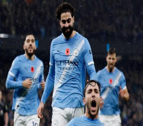 攻破利物浦大門(mén)，曼城中場(chǎng)尼科斬獲個(gè)人賽季首球