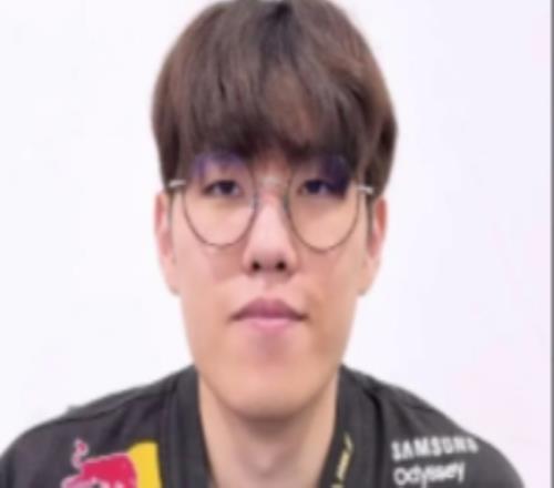 T1官方分享視頻：對(duì)于T1選手們而言S15決賽是......