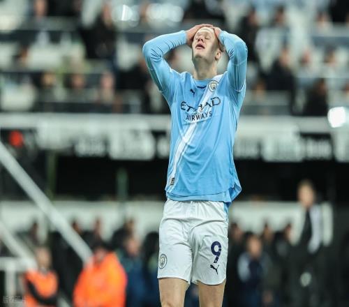 英超最新積分戰(zhàn)報(bào)阿森納機(jī)會(huì)來(lái)了！利物浦笑話(huà)繼續(xù)曼城不敵紐卡