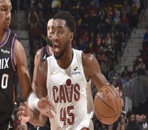 米切爾34+10+7布克32分騎士終結(jié)太陽(yáng)四連勝