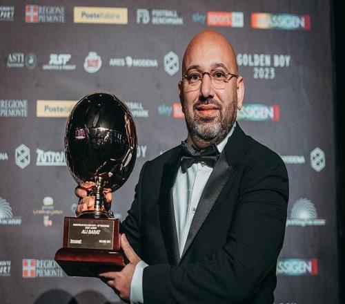 官方：赫伊森、雅克松經(jīng)紀(jì)人巴拉特獲2025金童獎最佳經(jīng)紀(jì)人獎