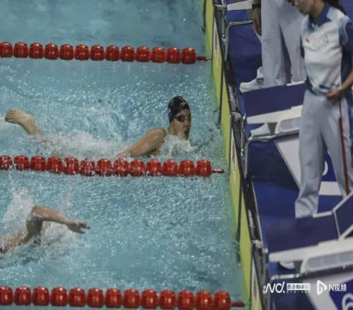 剛滿13歲，“小孩姐”打破亞洲紀(jì)錄！