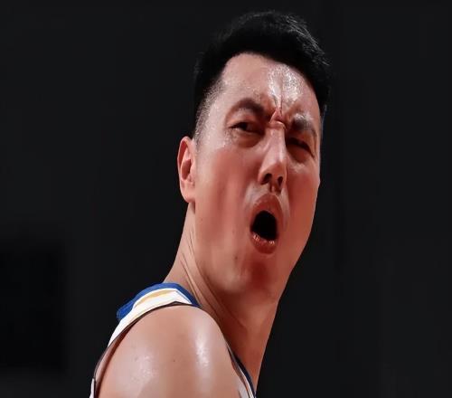 北京傷情！趙睿曾凡博做好復(fù)出準(zhǔn)備，斯佩爾曼近期出戰(zhàn)，周琦未定