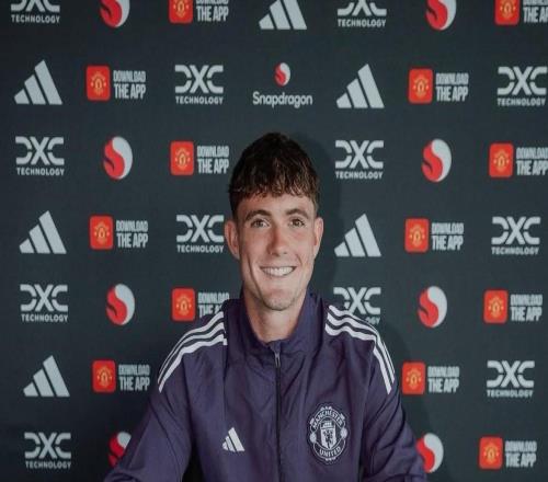 澳大利亞U23邊衛(wèi)奧弗里效力于曼聯(lián)U18，此前已入選國家隊(duì)名單