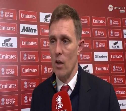 弗萊徹：球員們現(xiàn)在比較脆弱，下一任主帥要建立信心