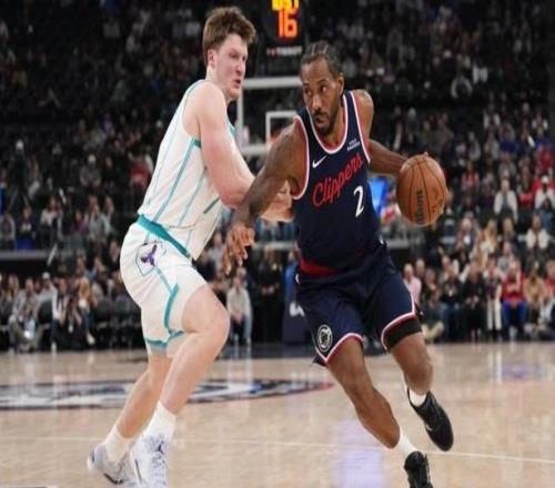 封神！倫納德近12場4項主要技術(shù)統(tǒng)計同期聯(lián)盟第一