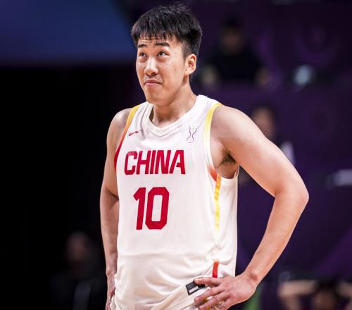 楊瀚森喜訊，崔永熙傷情更新！曾凡博瘋狂增肌，王俊杰沒有退路