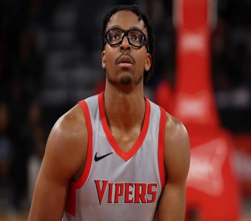 表現(xiàn)太不穩(wěn)定了！火箭雙向合同新援的位置可能并沒有那么穩(wěn)固