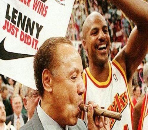 從貧民區(qū)到籃球之巔：蘭尼威爾肯斯的傳奇一生