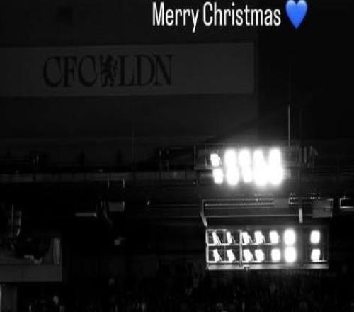 想念賽場，穆德里克曬斯坦福橋比賽照：圣誕快樂