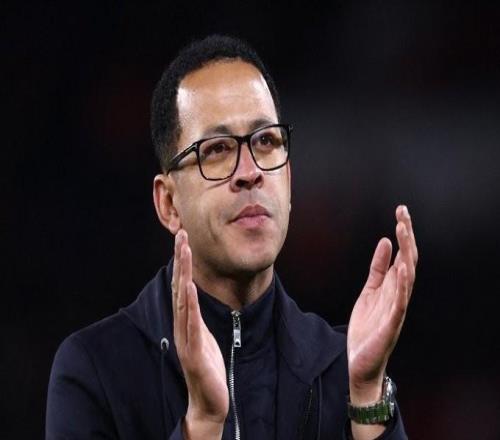 羅塞尼爾執(zhí)教斯特拉斯堡戰(zhàn)績：32勝14平17負，歐協(xié)聯(lián)頭名出線