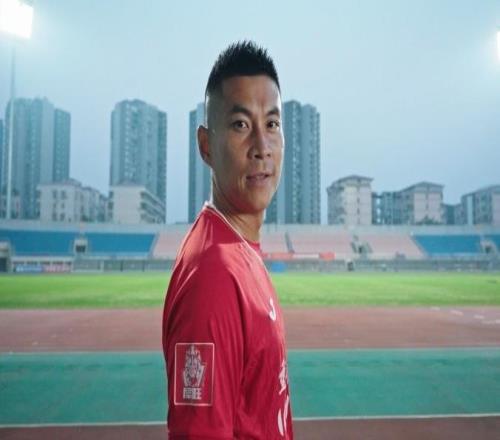 感動重慶“綠茵赤子”黃希揚：為家鄉(xiāng)而戰(zhàn)，為榮譽而拼