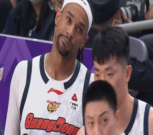 不打了！廣東“真核”第一階段報銷(xiāo)，這可是杜鋒的爭冠籌碼！