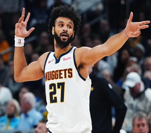 華子轟55+9記三分球仍無(wú)緣今日最佳！對(duì)不起，你碰到暴走的穆雷了