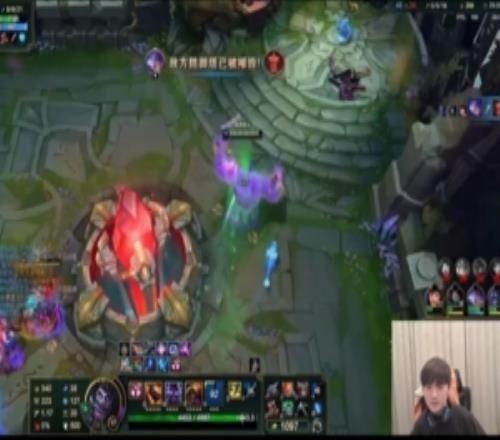 確實(shí)超模！團(tuán)滅對(duì)手后JackeyLove放大看蒙多R特效隨后進(jìn)泉水洗澡