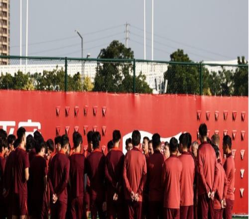 U23國足出戰(zhàn)亞洲杯大名單敲定！兩位人氣高的王牌落選