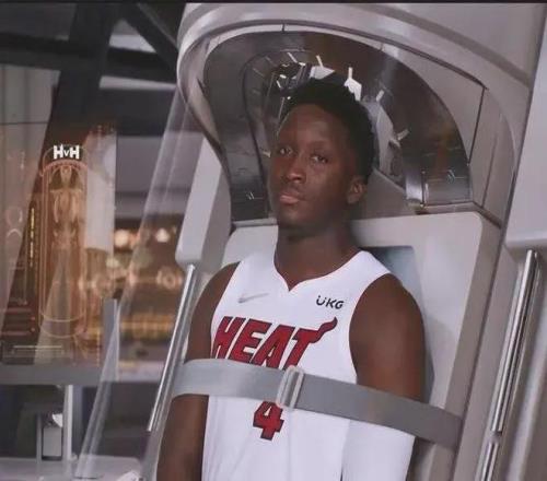 宣布了！奧拉迪波加盟廣州隊(duì)！這可是NBA全明星后衛(wèi)