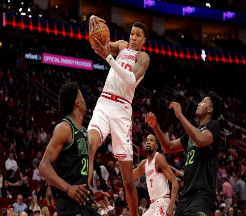 詹姆斯24+4+7+2無緣今日最佳球員！因為火箭探花32+8創(chuàng)3項紀(jì)錄