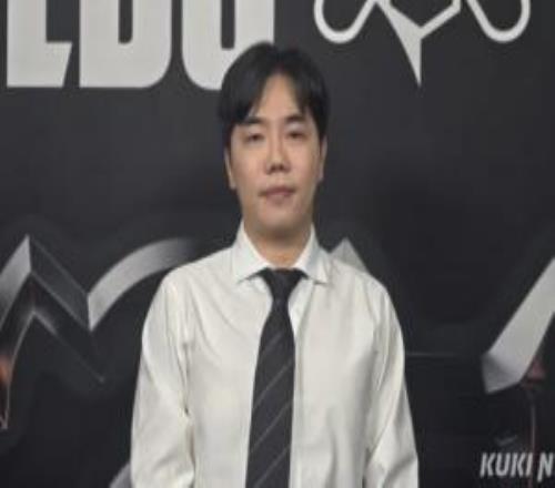 Homme成為LPL歷史第一位率領(lǐng)三支不同隊伍突破八強的教練