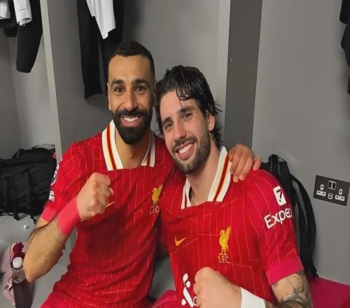 30大勝馬賽還不行利物浦部分球迷直言，贏了個“寂寞”！