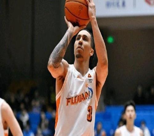 有骨氣！面對說他沒籃不簽他的球隊，25歲鋒線三分9中7，狂砍35分