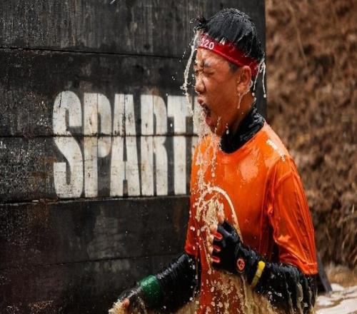 斯巴達(dá)勇士兒童賽莫干山站開幕，超2000名小勇士完成挑戰(zhàn)