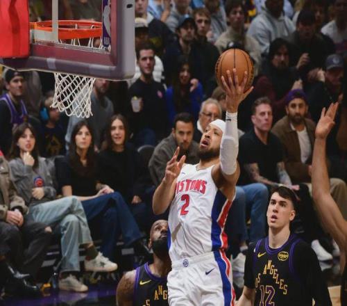 狂贏(yíng)41分！快船5連勝！詹姆斯演砸41歲生日夜