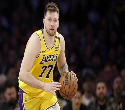 东契奇：NBA不停地打比赛不怎么训练欧洲不同一周也就打一场