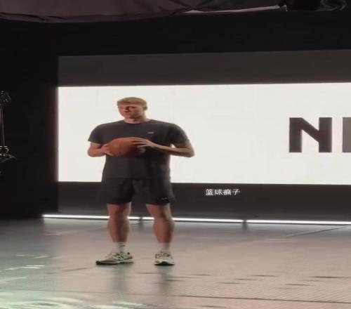 弗拉格已抵达2025年NBA选秀联合训练营！