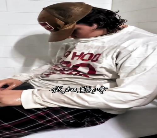 心碎！当骑士被步行者淘汰后骑士球迷们都哭了