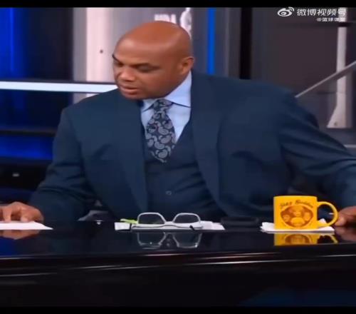 有私心奥尼尔约基奇不是历史前五中锋，我只能把他排第六