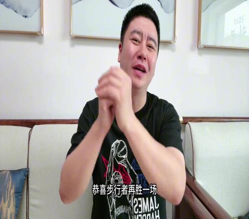 大史：卡莱尔给锡伯杜爆的内裤都不剩了就一招一五挡拆就防不住