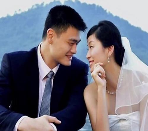 杨毅讲姚明与叶莉的爱情故事：当年姚明为追到叶莉也是下足了功夫